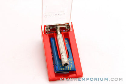 1958 Gillette TV Super Speed Razor Set in Original Red Case D1