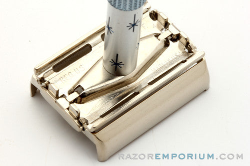 1965 K4 Gillette Blue Star Lady Gillette DE Safety Razor Set
