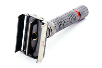 The Emperor MEIJI Adjustable Safety Razor | Pre-Owned