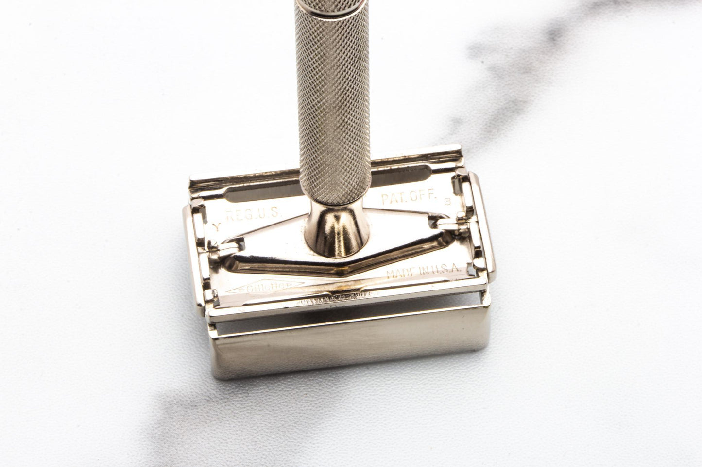 1953 Y3 Gillette Super Speed Double Edge Safety Razor Set In Original Red Case | Original Condition