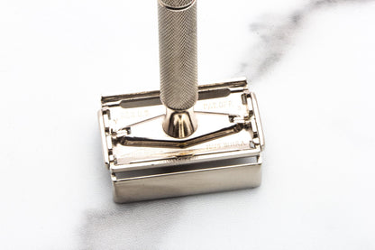 1953 Y3 Gillette Super Speed Double Edge Safety Razor Set In Original Red Case | Original Condition