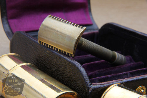 Gillette 1920 Gold Single Ring Old Type Travel Combination Set