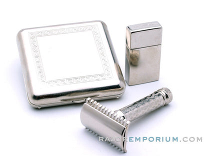 1930's Gillette NEW Deluxe Norfolk Tuckaway DE Safety Razor Set