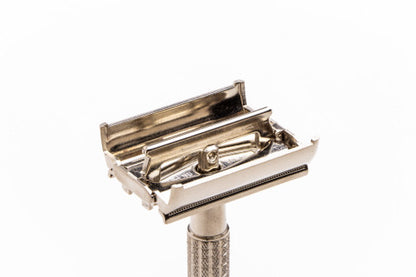 1966 L2 Flare Tip Super Speed DE Safety Razor Set