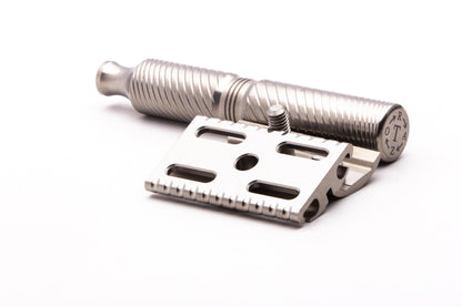 Timeless Razor | Titanium Scalloped .95mm Baseplate With Spiral Handle