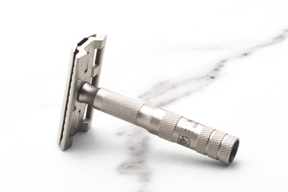 Merkur | Travel Razor 933 INOX with Leather Case