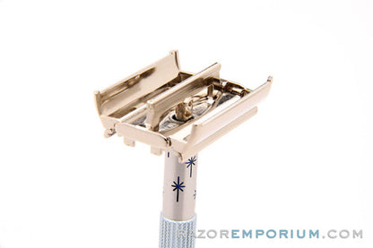 1962 H4 Gillette Blue Star Lady Gillette Set w/ Case & Blade Bank