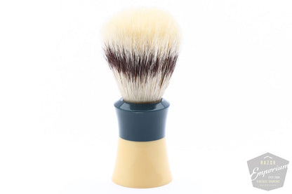 Ever-Ready 100T Vintage Restored Boar Brush