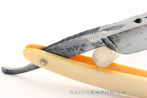 5/8" Le Grelot P. Hospital & Co Straight Razor 355 | Thiers, France