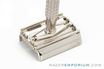 1963 Gillette Flare Tip DE Super Speed Safety Razor - I2
