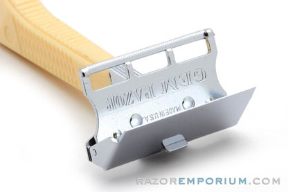 1960's GEM Featherweight Single Edge Razor