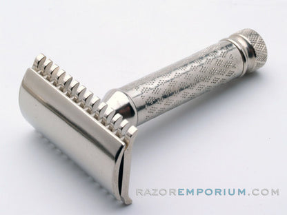 1930's Gillette NEW Deluxe Norfolk Tuckaway DE Safety Razor Set