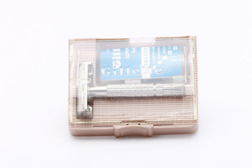 1953 B3 Gillette Regular Flare Tip Super Speed Safety Razor Set With Case and Advertisement