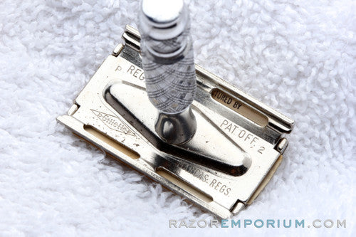 Marcus Safety Razor 1970 Gillette Ball End Tech Travel Spiral Handle Razor Marcus Regs P2 ...